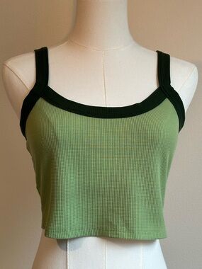 Stitch & Pine Light Green Ribbed Tank Top with Dark Green Trim | SIZE L